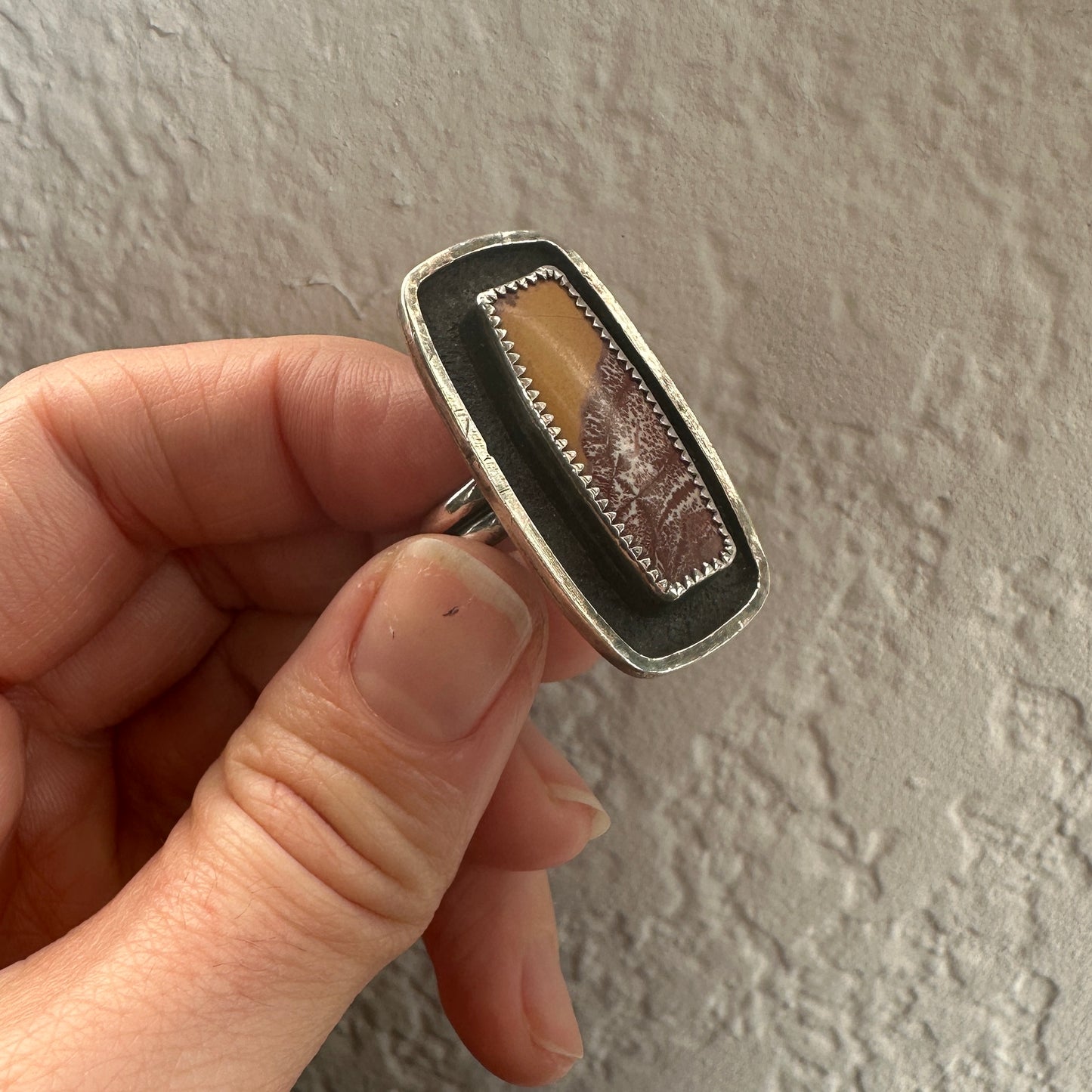 Sonoran Dendritic Rhyolite Rugged Shadowbox Ring (size 6)