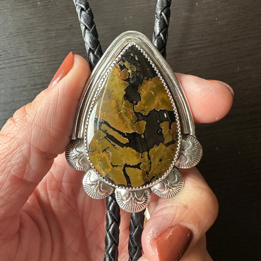 Leafy Whiskey Creek Jasper Bolo